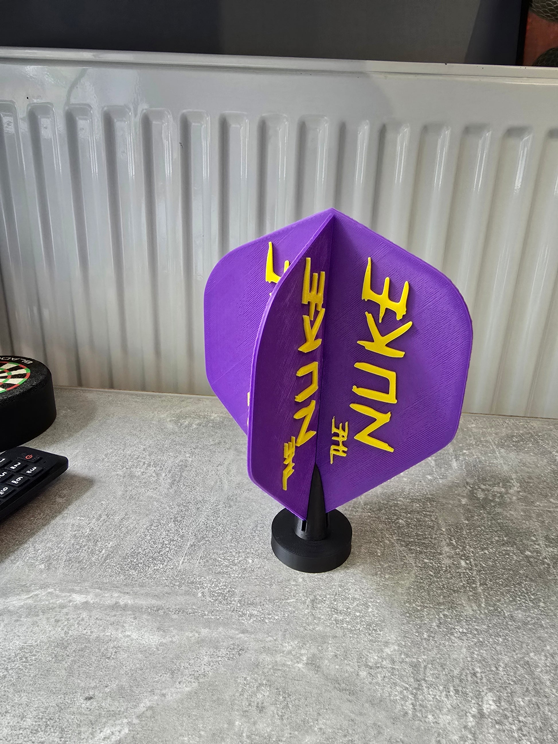 Giant Display flights with stand