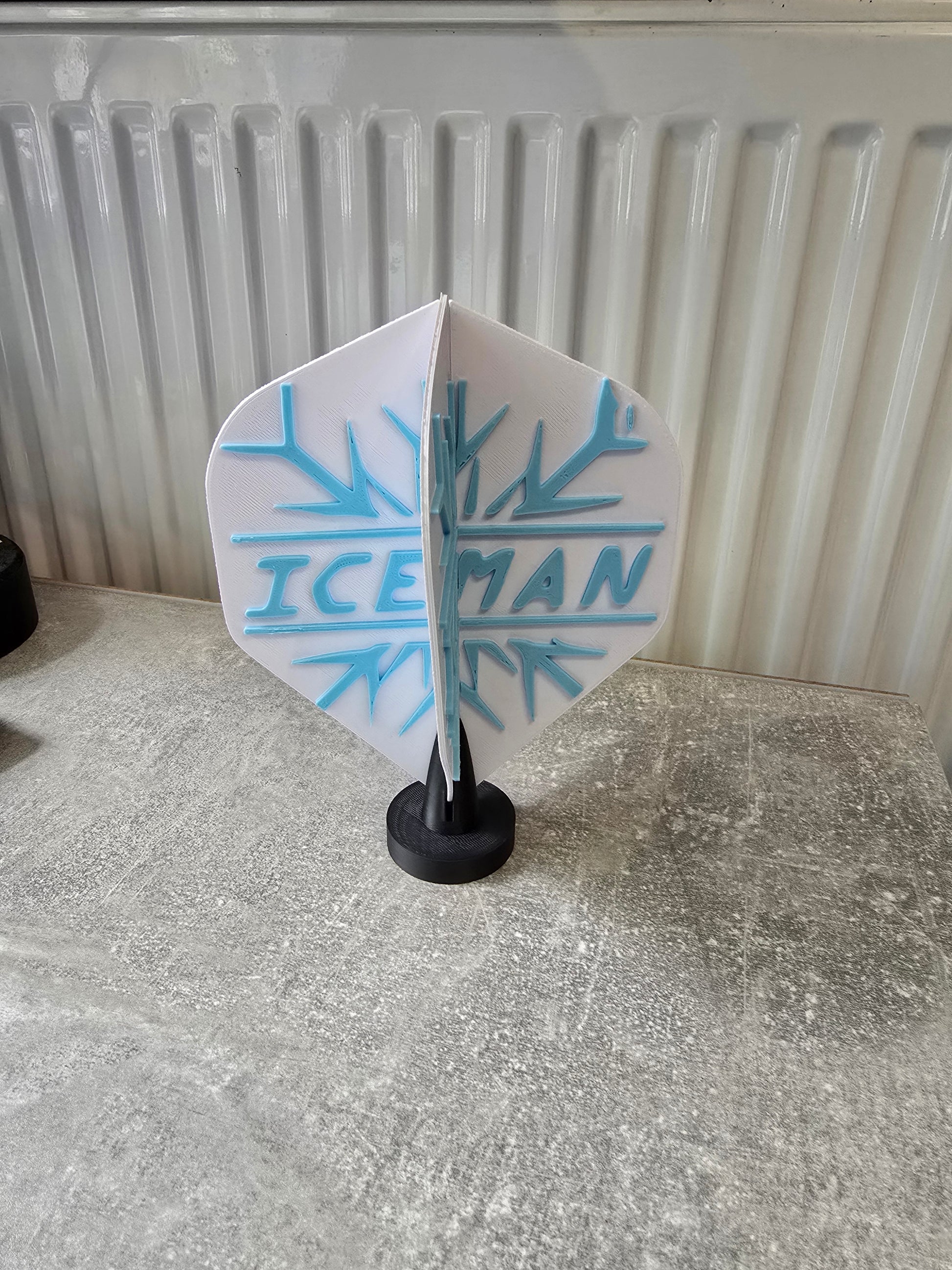 Giant Display flights with stand