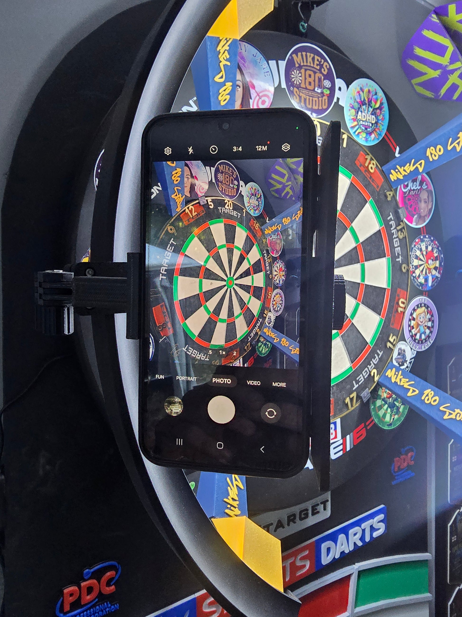Target Omni, Corona, plasma phone holder for online games / streaming