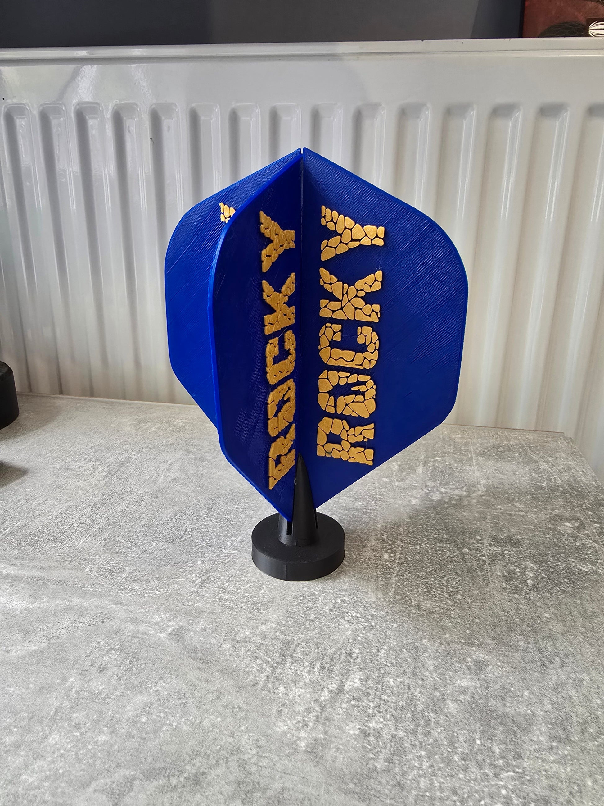 Giant Display flights with stand