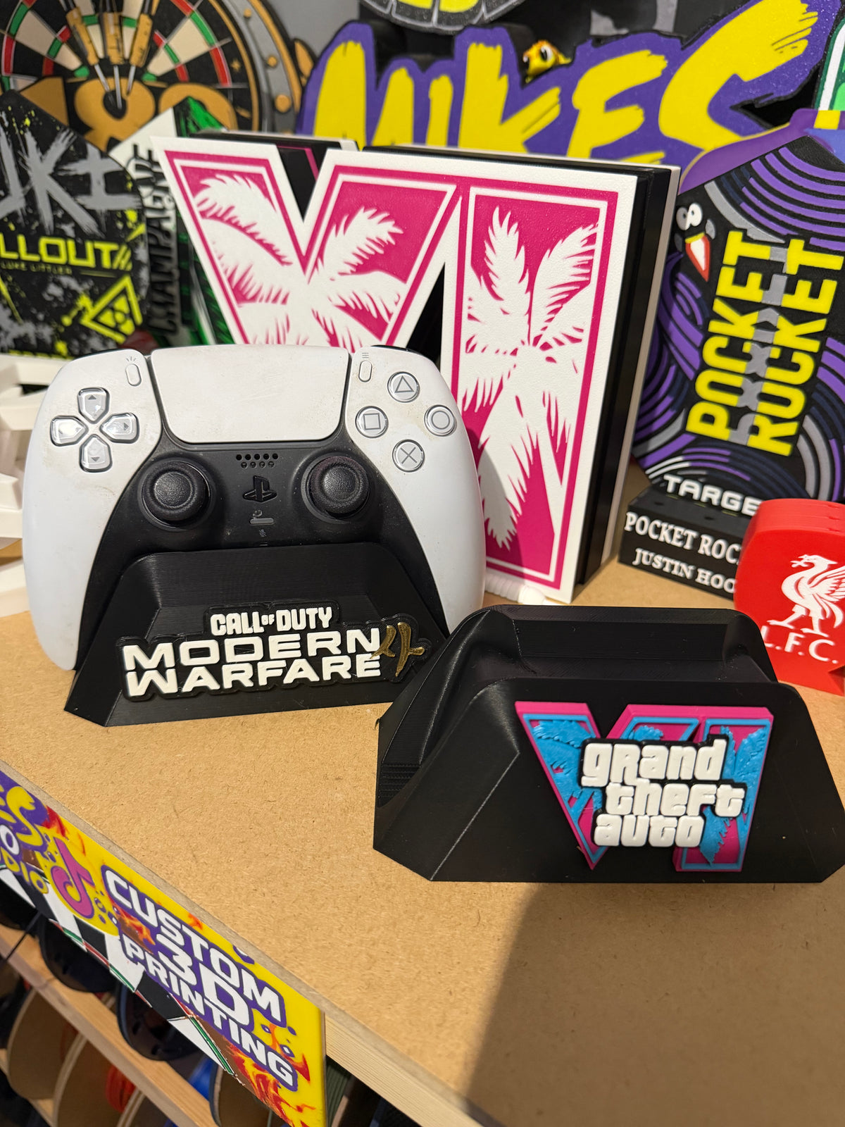 Themed Controller holder for PS5
