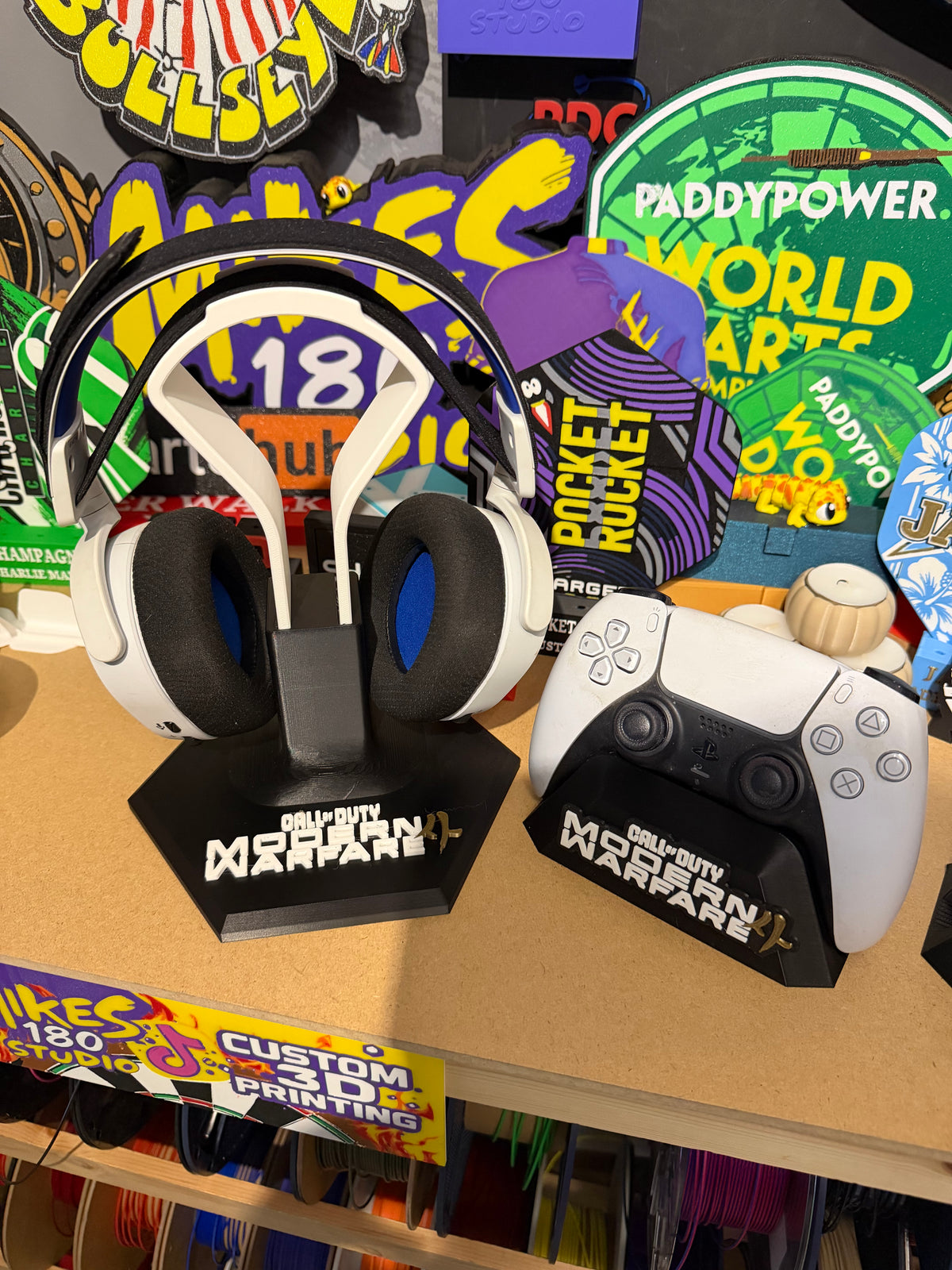 Themed Headset holder for gaming