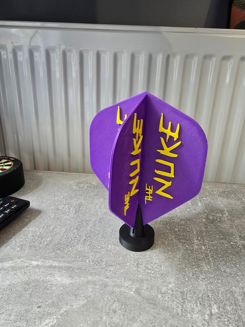 Giant Display flights with stand