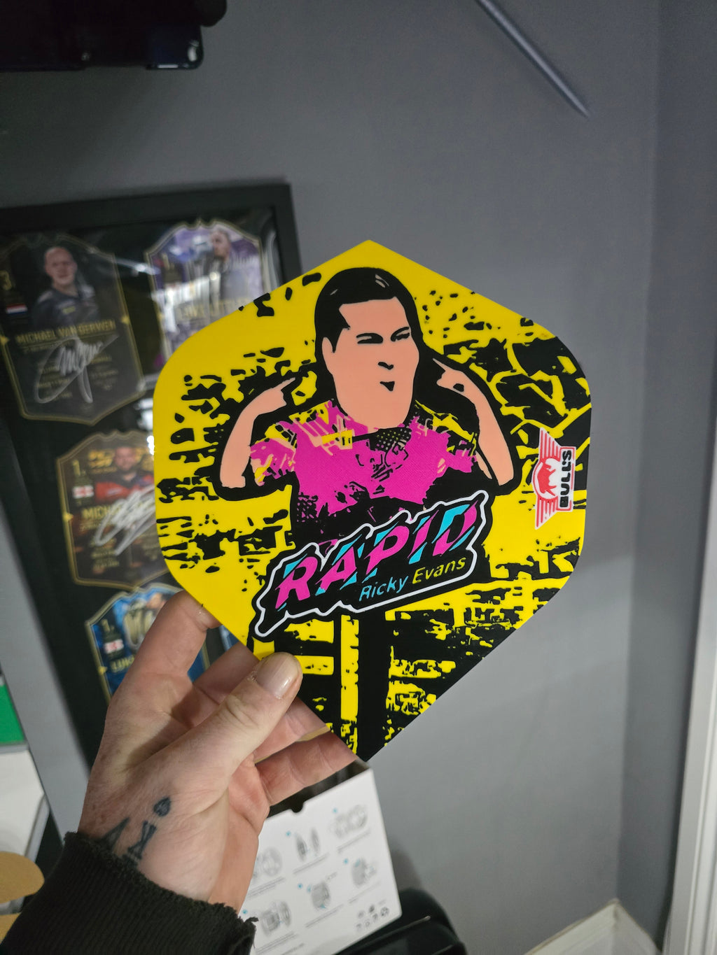 XL dart flight wall art - display flights for your wall