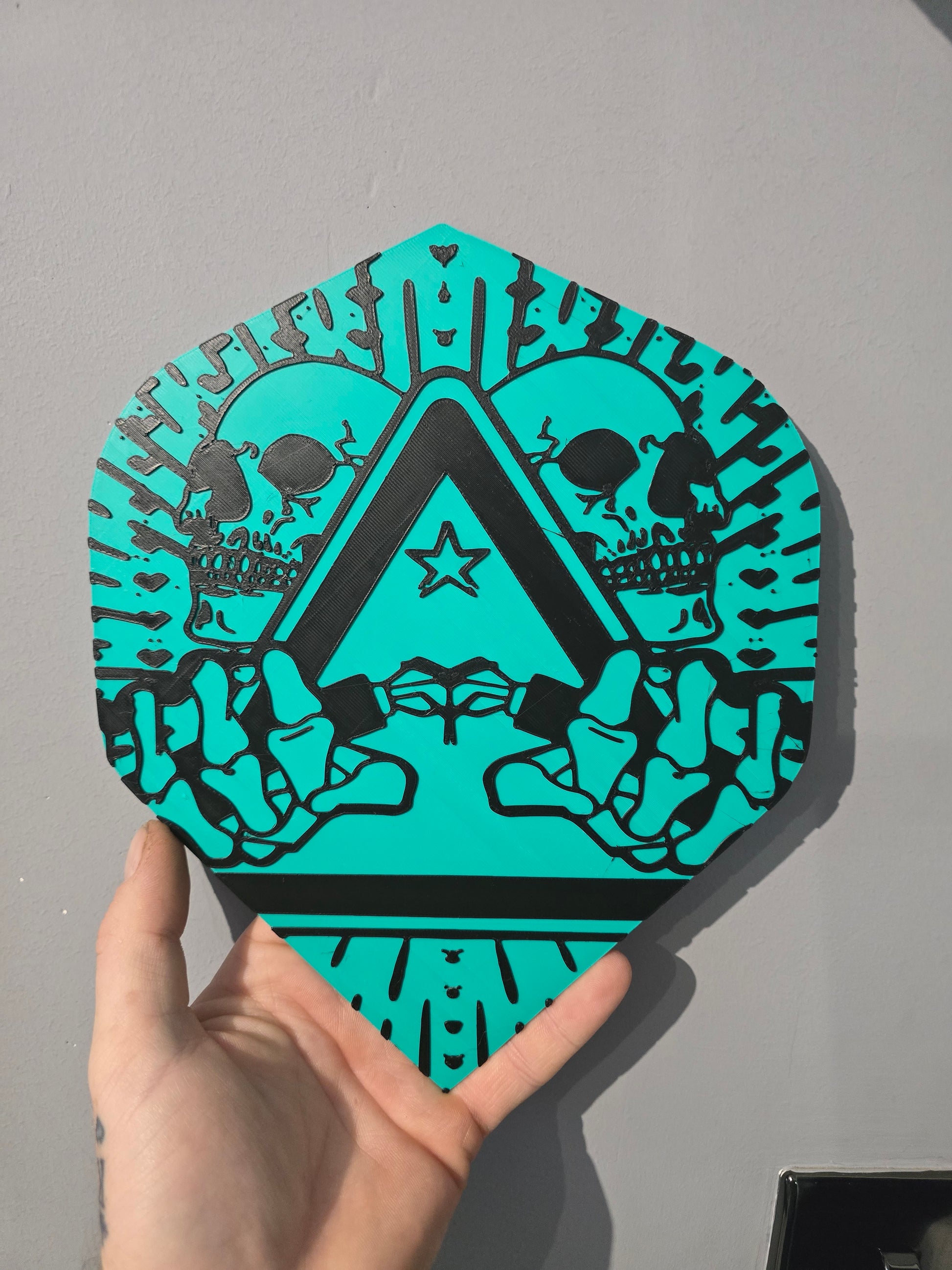 XL dart flight wall art - display flights for your wall